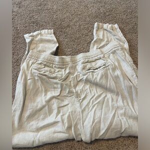 Size large, cream ankle cuffed pants